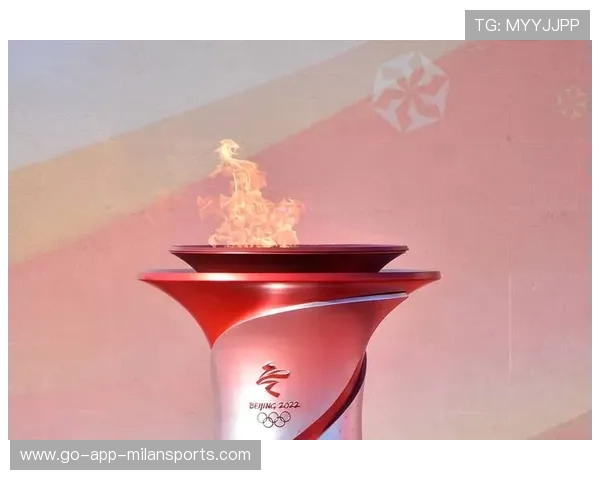 北京冬奥会火炬传递盛况空前，冰雪运动迎来高潮，北京冬奥会火炬点燃仪式